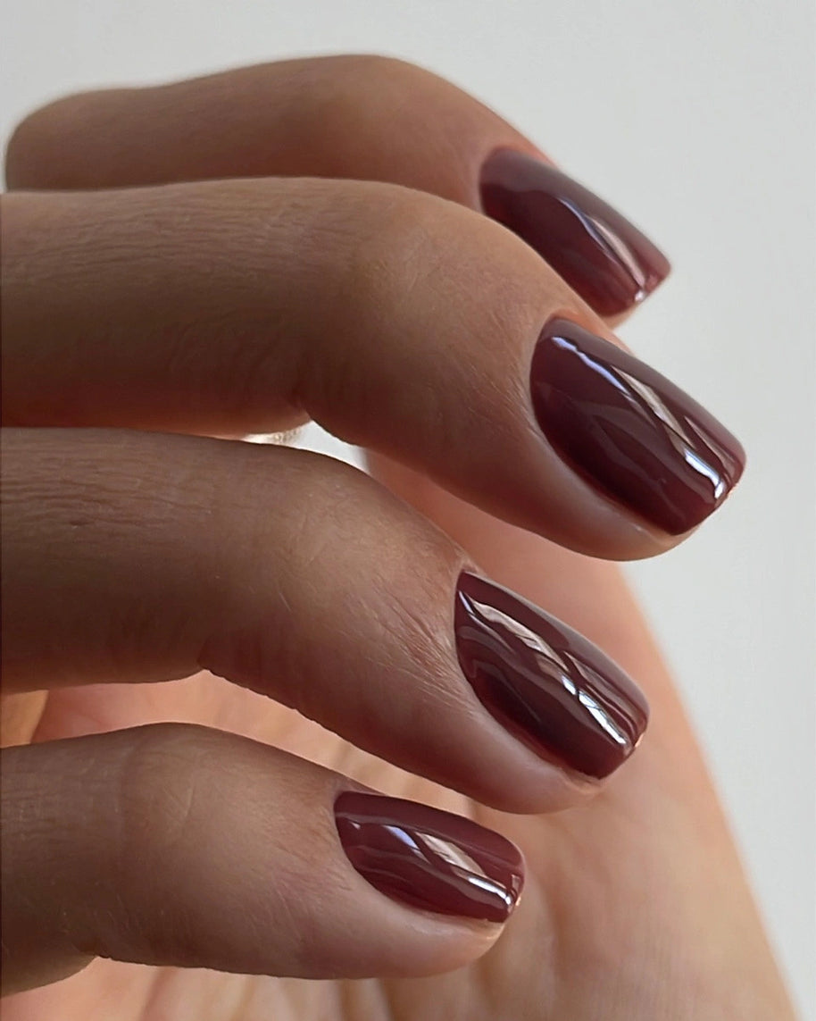 DARK - Gel polish - 189 6 ml