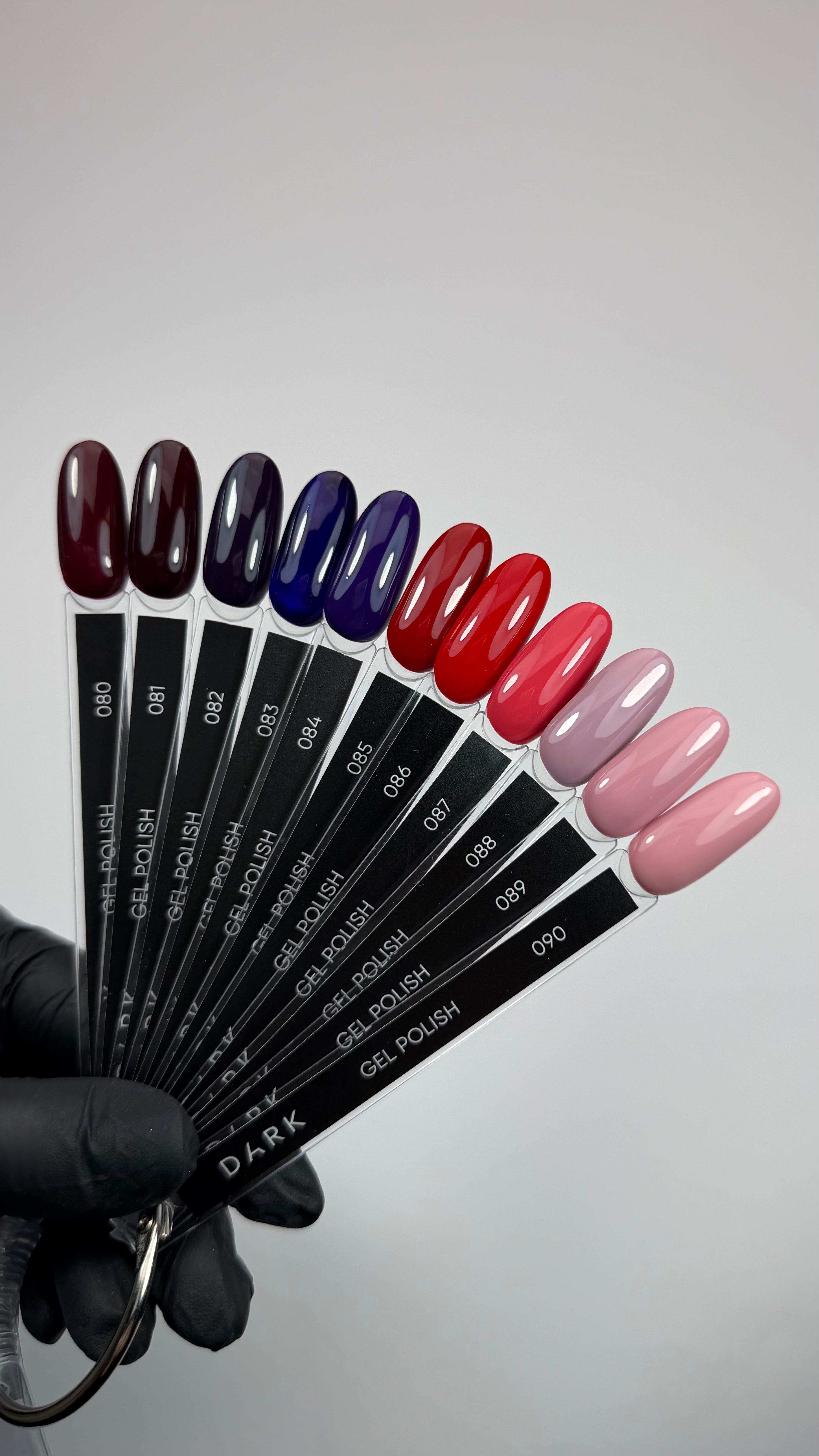 DARK - Gel polish - 090 6 ml