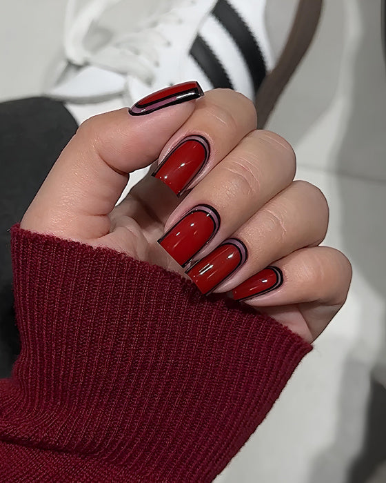 DARK - Gel polish - 085 6 ml