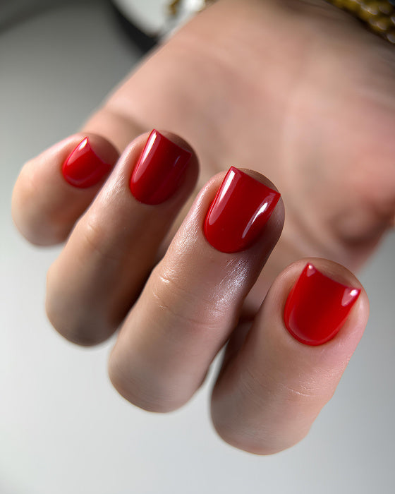 DARK - Gel polish - 086 6 ml