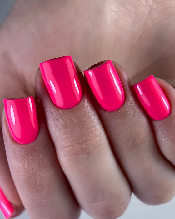 DARK - Gel polish - 049 6 ml