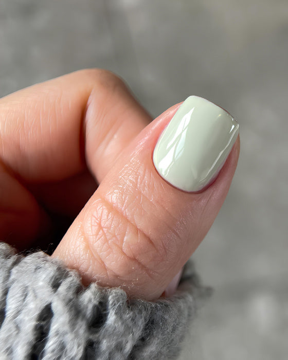 DARK - Gel polish - 095 6 ml