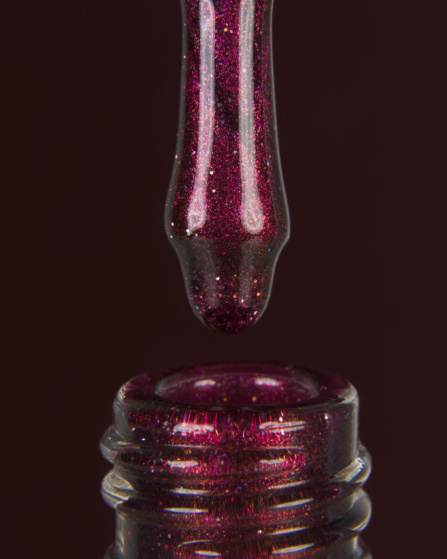 DARK - Gel polish - Cat Eye - 04 10 ml