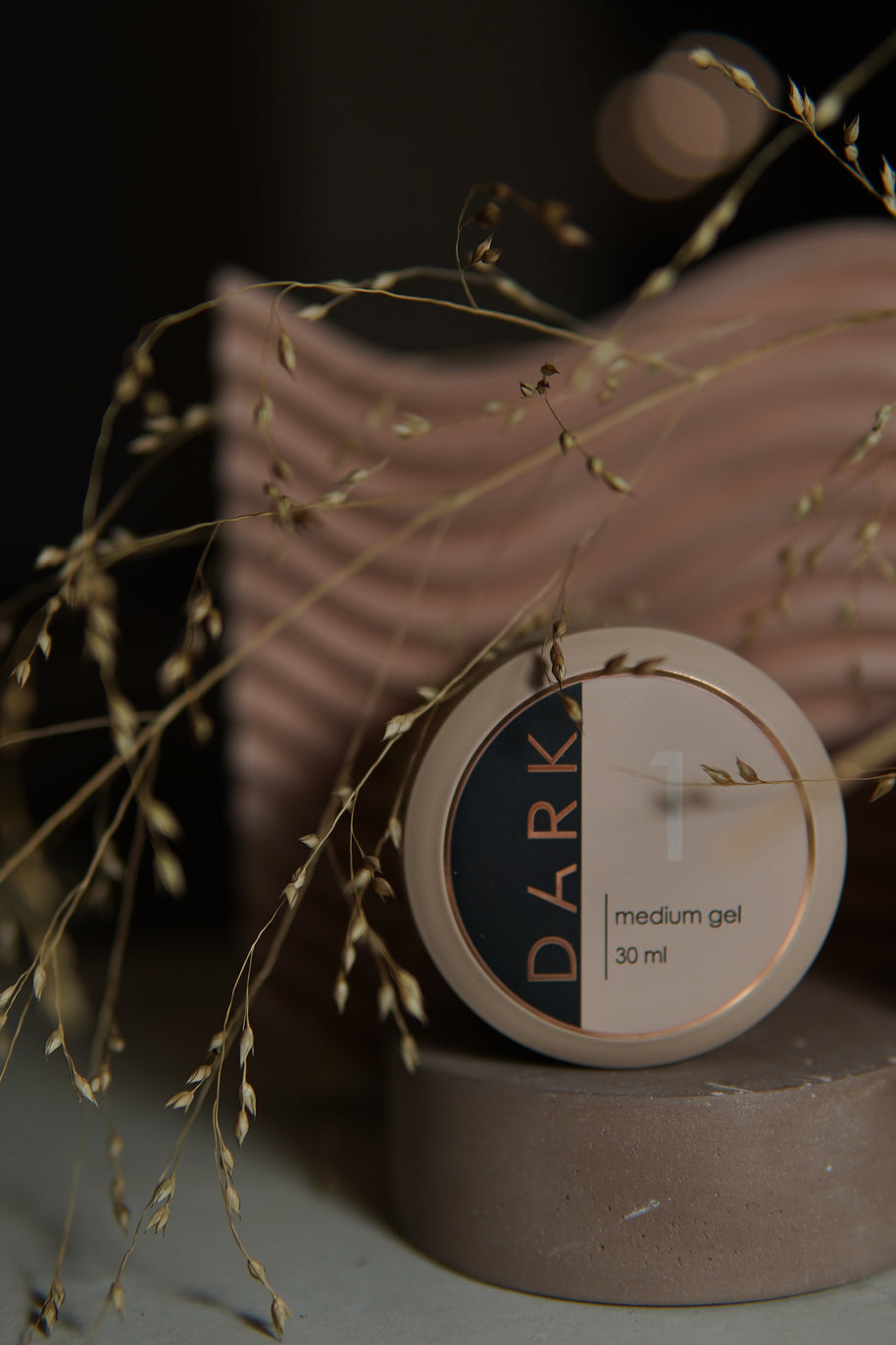 DARK - Medium Gel 01 30 ml (transparent)