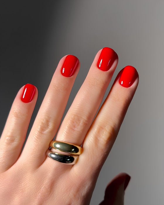 DARK DARK - Gel polish - 006 10 ml - Bellu