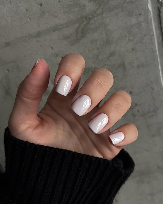 DARK DARK - Gel polish - 061 6 ml - Bellu