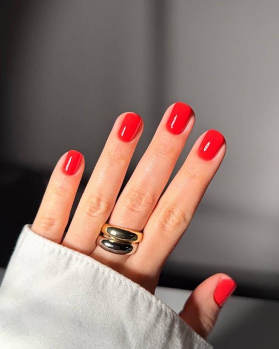 DARK DARK - Gel polish - 152 10 ml - Bellu