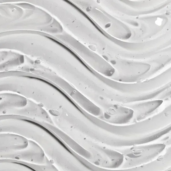 Odtenek DNKa’ Builder Gel Mousse 0001 na nohtih