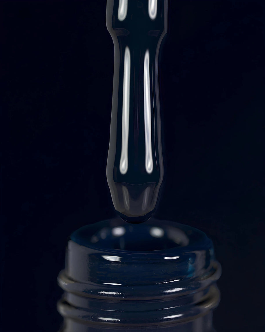 DARK - Gel polish - 022 6 ml