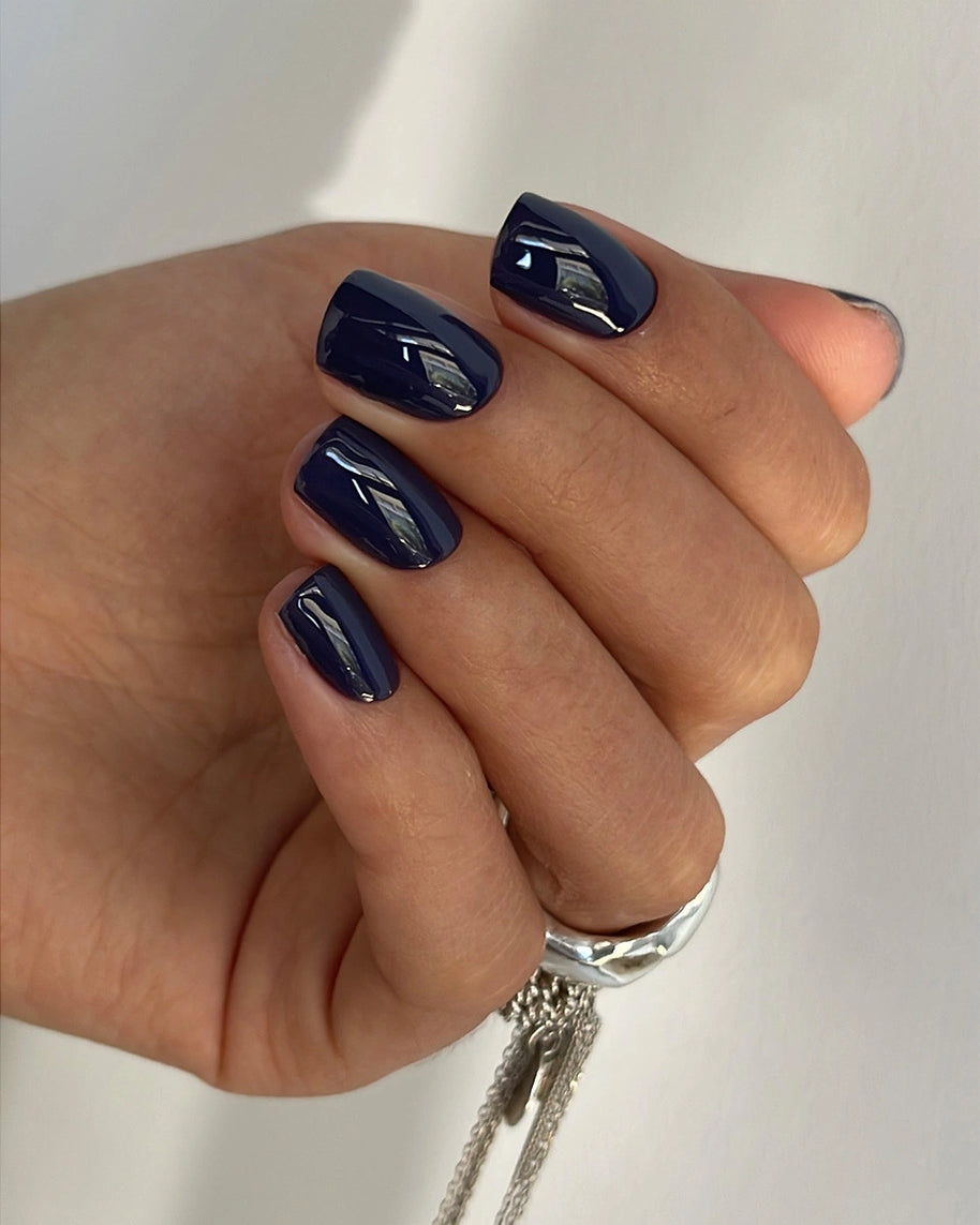 DARK - Gel polish - 188 6 ml