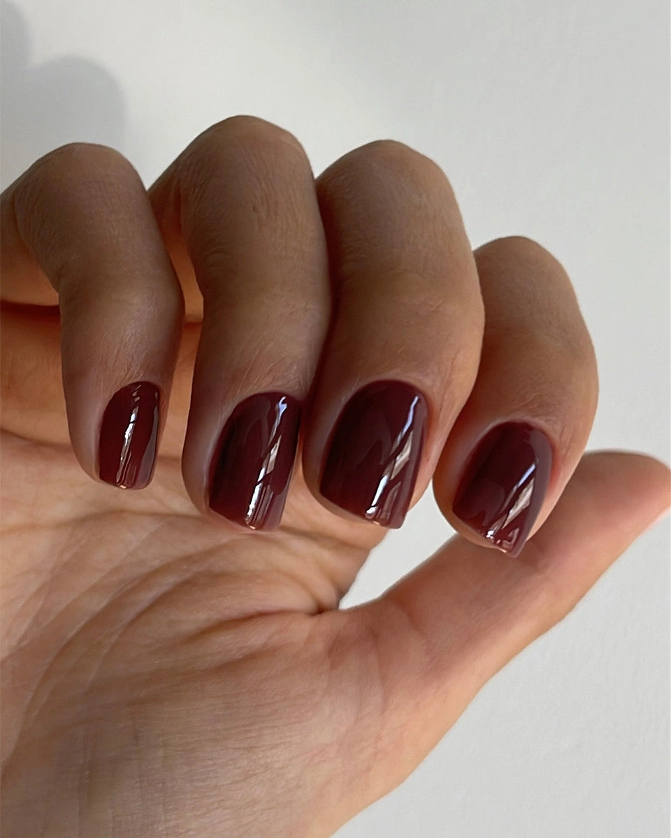 DARK - Gel polish - 189 6 ml