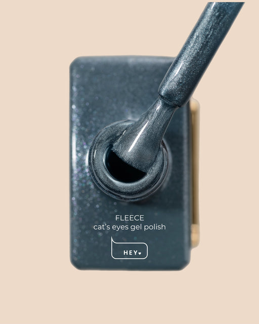 HEY LOVE HEY LOVE - Gel polish - Cat Eye - Fleece 15 ml - Bellu