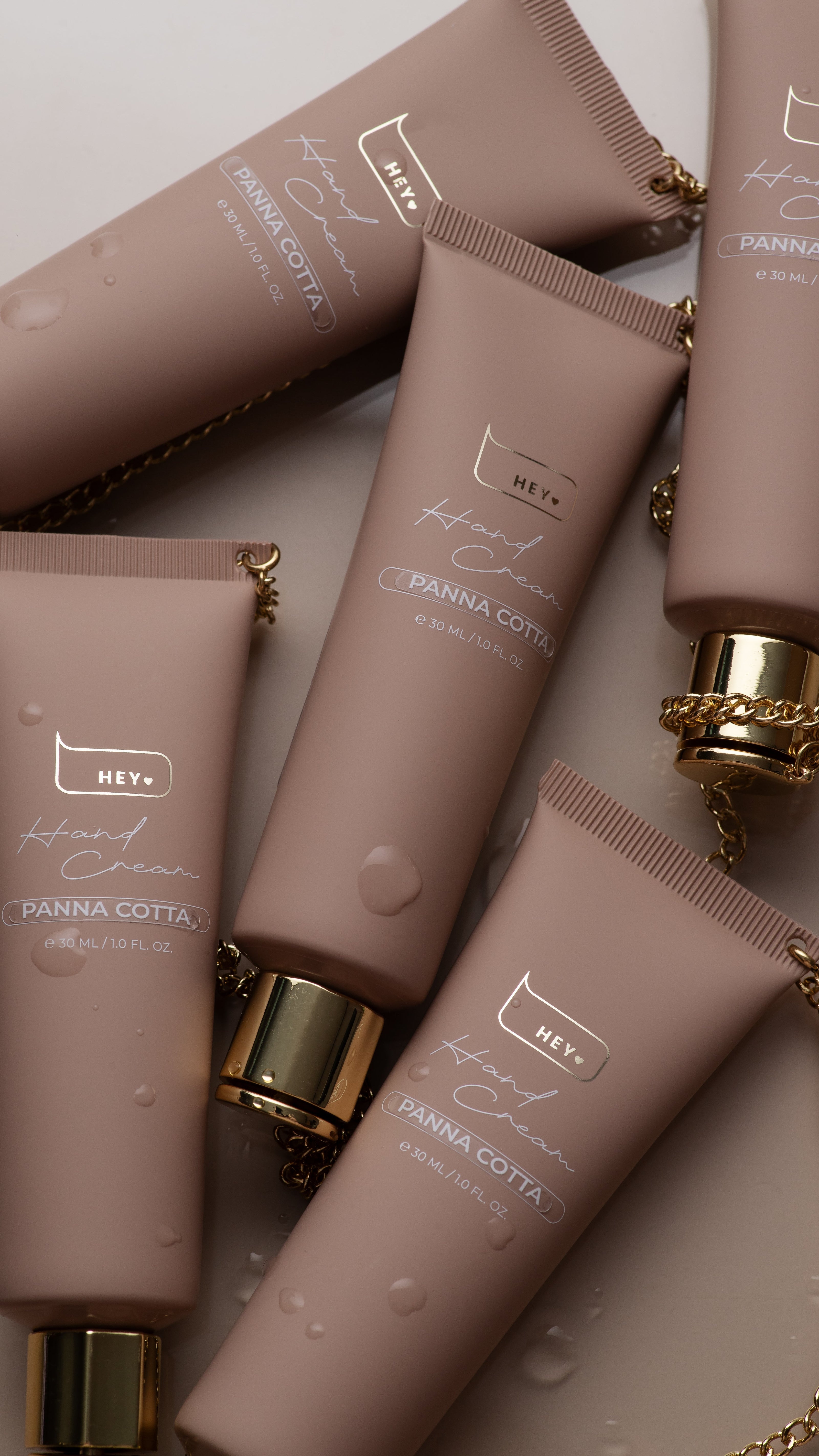 HEY LOVE Hey Love - Hand cream - Panna Cotta 30ml - Bellu