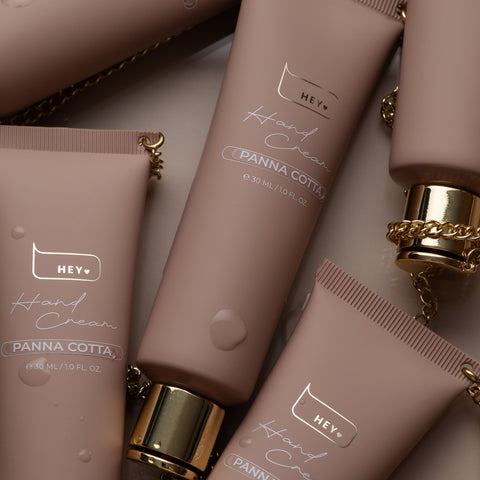 HEY LOVE Hey Love - Hand cream - Panna Cotta 30ml - Bellu