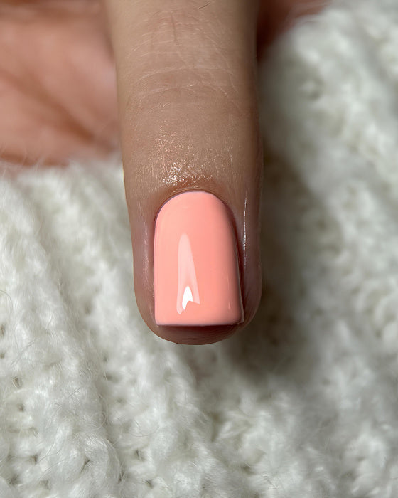 DARK - Gel polish - 054 6 ml
