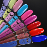 LUNAMOON One Step – barvna karta gel lakov za pedikuro, odtenki 11–19