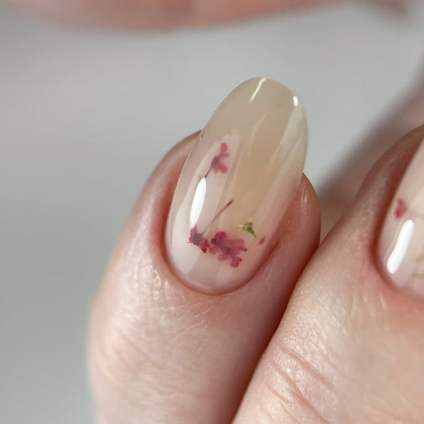 SAGA  Liquid Floral Gel  05 pobarvani nohti | Bellu